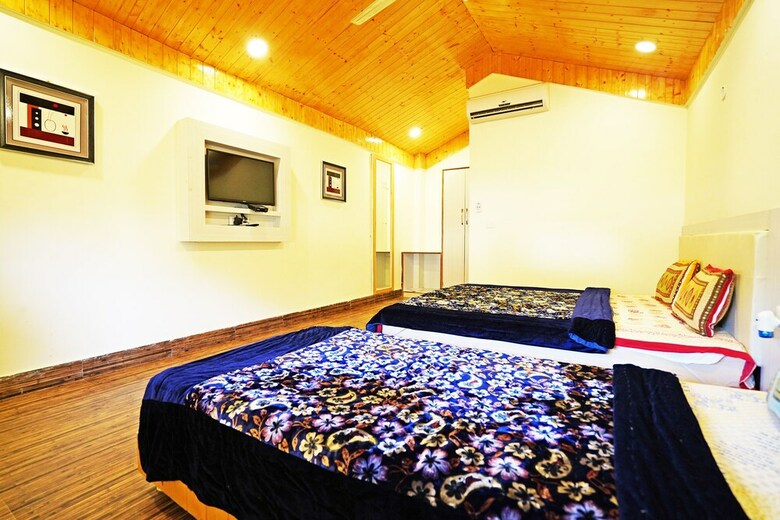 Hotel Palette - Rajmahal Resort