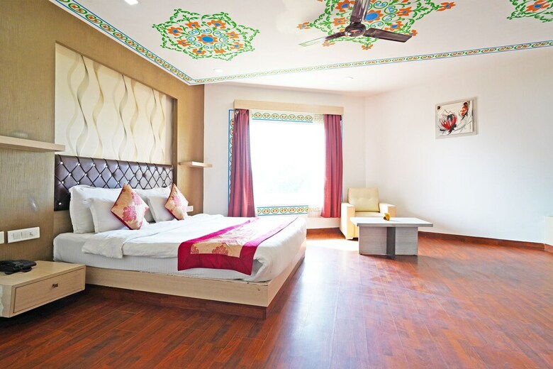 Hotel Palette - Rajmahal Resort