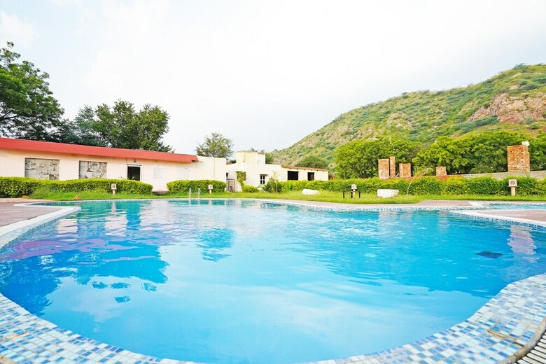 Hotel Palette - Rajmahal Resort
