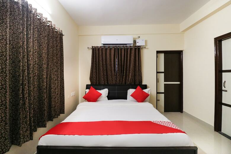 Hotel Oyo 43835 Imperial Stays