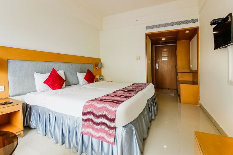 Palette - Hotel Trishul Grand