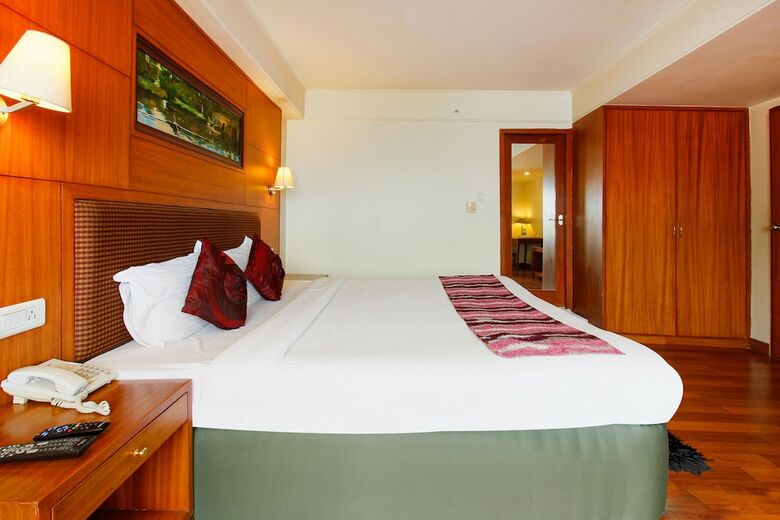 Palette - Hotel Trishul Grand