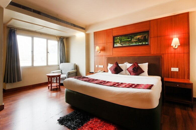 Palette - Hotel Trishul Grand