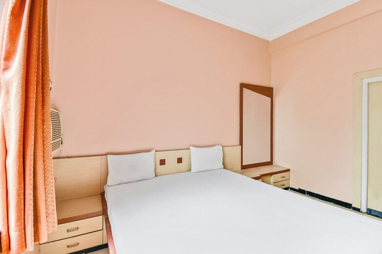 Hotel Spot On 48601 Shivneri Lodge