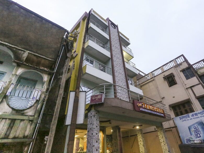 Oyo 60609 Hotel Tanushree