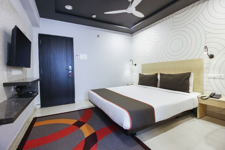 Hotel Collection O 44177 Patrika Nagar