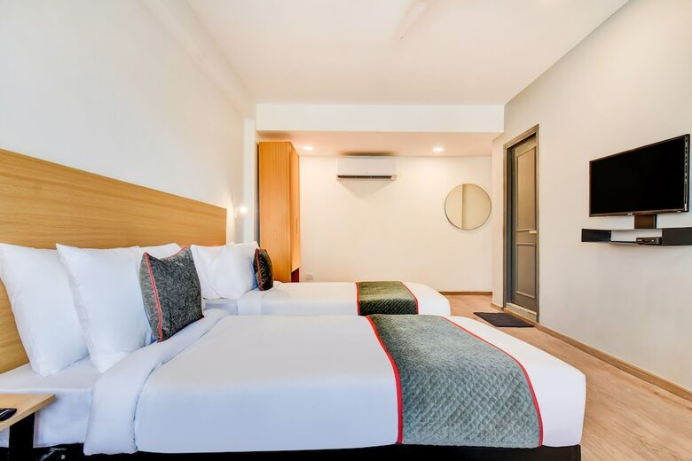 Hotel Oyo Townhouse 146 Vijay Talkies