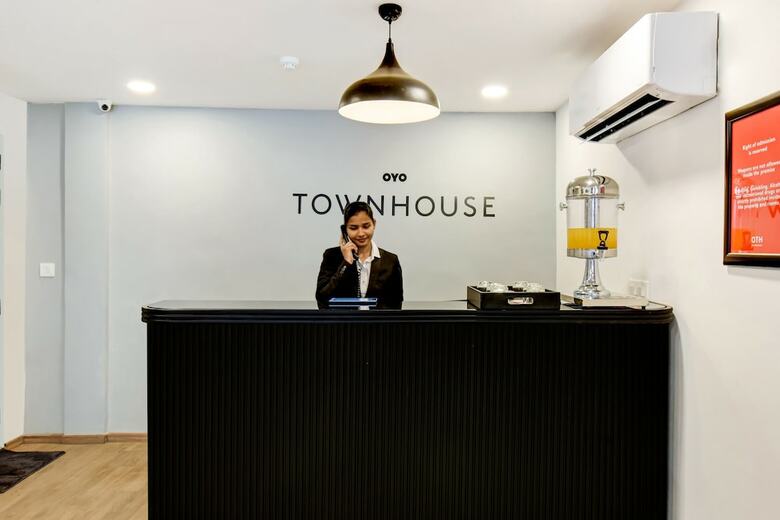 Hotel Oyo Townhouse 146 Vijay Talkies
