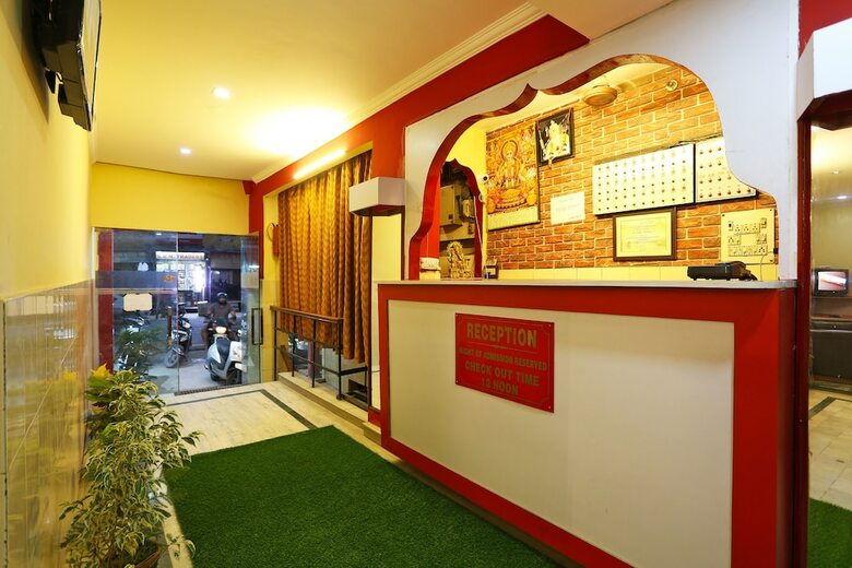 Spot On 35573 Hotel Classic