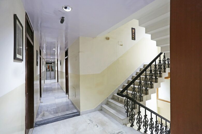 Oyo Flagship 42717 Hotel Fort