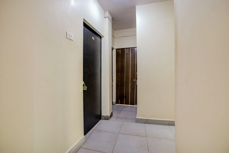 Hotel Oyo 23706 Super Deluxe Guest House