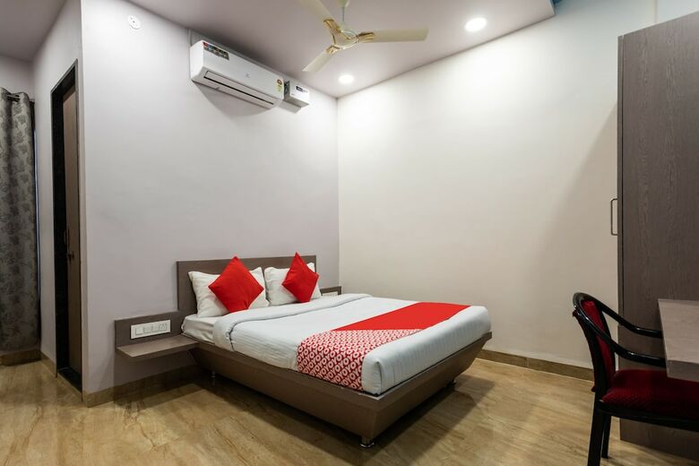 Hotel Oyo 48888 Jmd Palace
