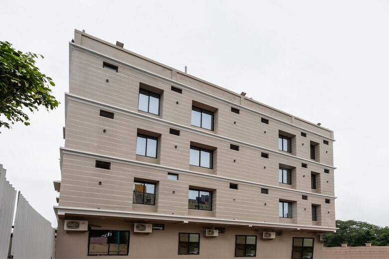 Hotel Oyo 48888 Jmd Palace