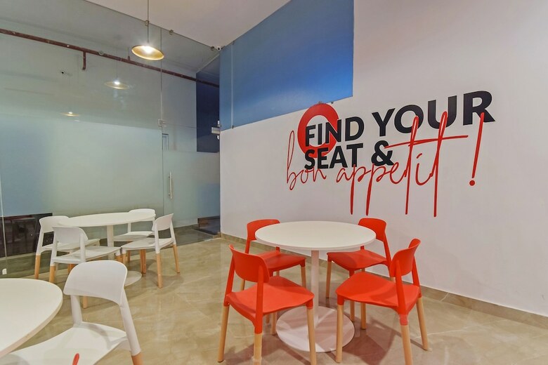 Hotel Collection O 40206 Govind Marg
