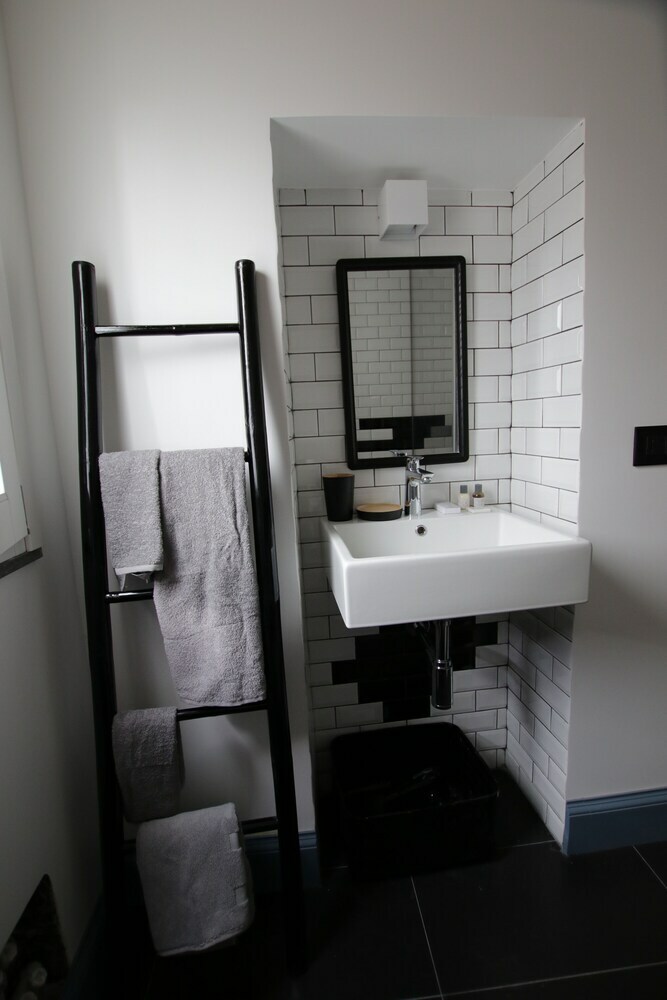 Hotel Sekeles Suites And Spa