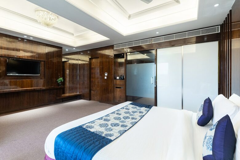 Hotel Palette - Deepali Palace