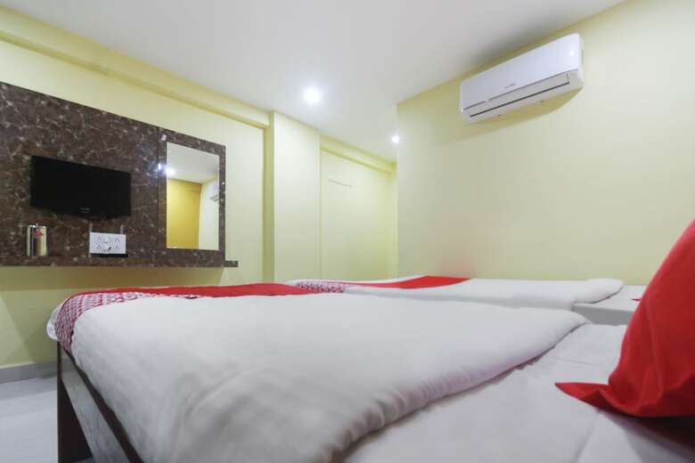 Oyo 47565 Hotel Cm Residency