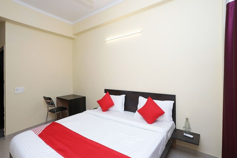 Hotel Oyo Flagship 43667 Namoli