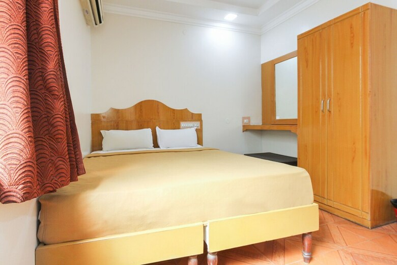 Spot On 46937 Hotel Paul Sornam Lodge