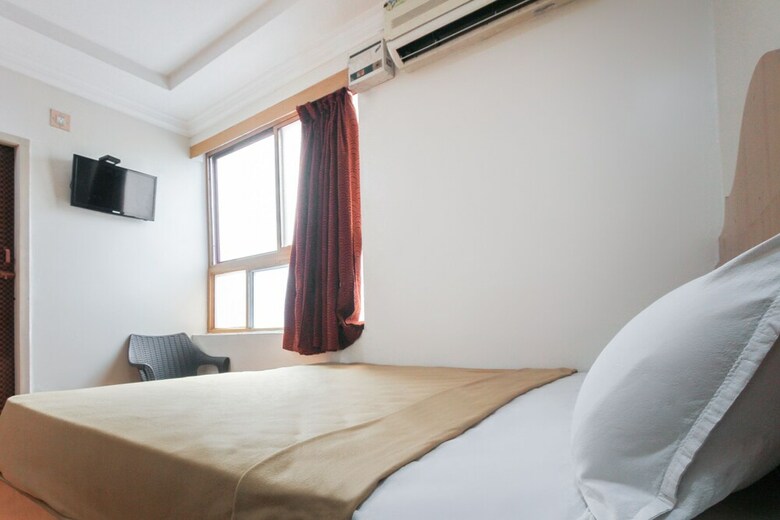 Spot On 46937 Hotel Paul Sornam Lodge