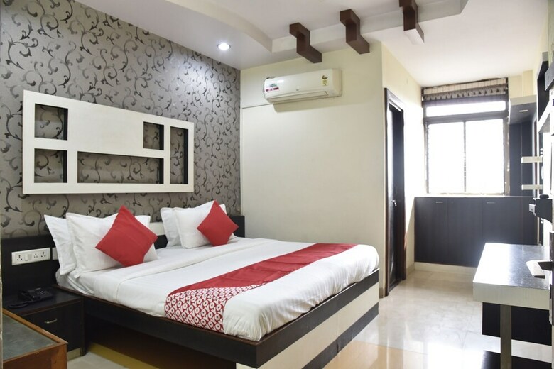 Oyo 49896 Hotel Ic Inn
