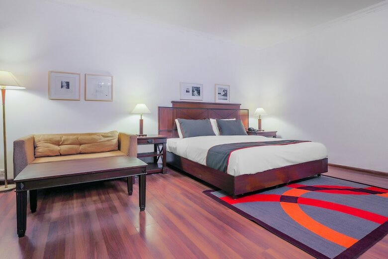 Hotel Collection O 40310 Devasthali