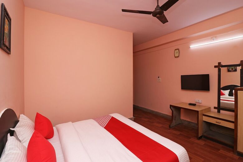Hotel Oyo 31010 Konark Regency