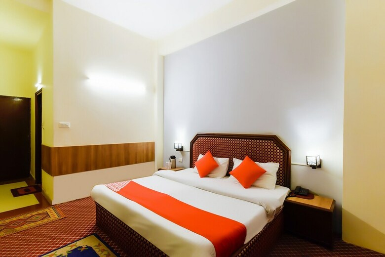 Oyo 1428 Hotel Sitara International