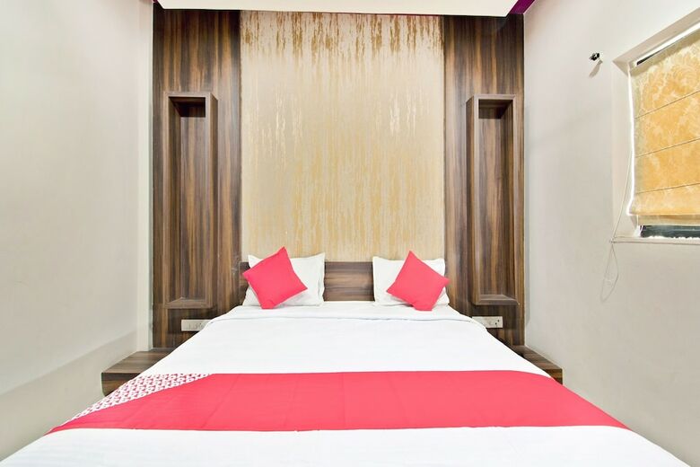 Hotel Oyo 39761 Mayura