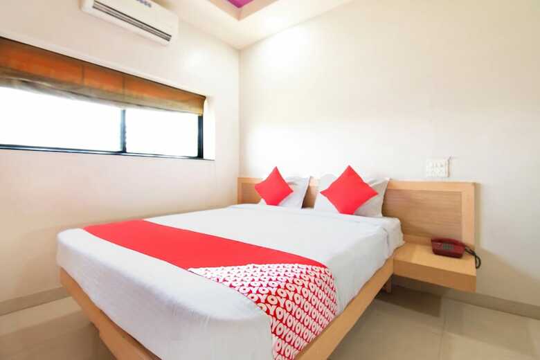 Hotel Oyo 39761 Mayura