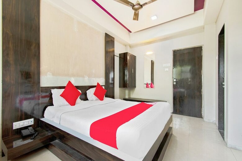 Hotel Oyo 39761 Mayura