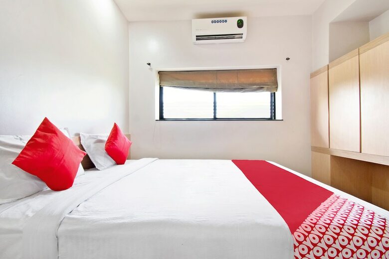 Hotel Oyo 39761 Mayura
