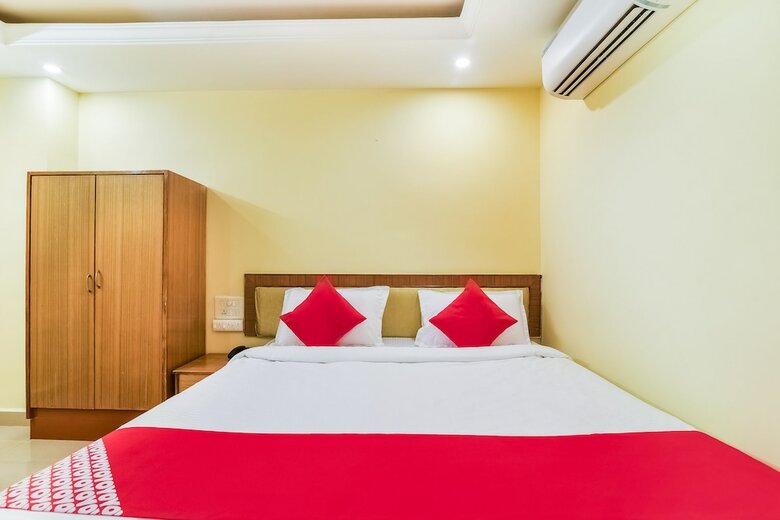 Hotel Oyo Flagship 41595 Gayatri Grand
