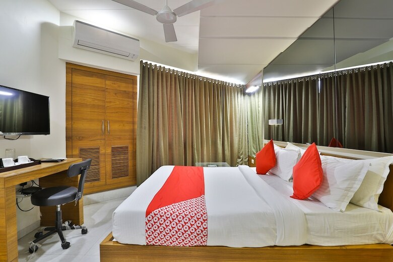 Oyo 36648 Hotel Waterlily