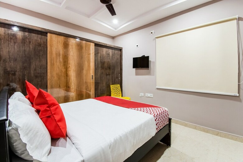 Hotel Oyo 37222 Kiran's Pride Service Apartment