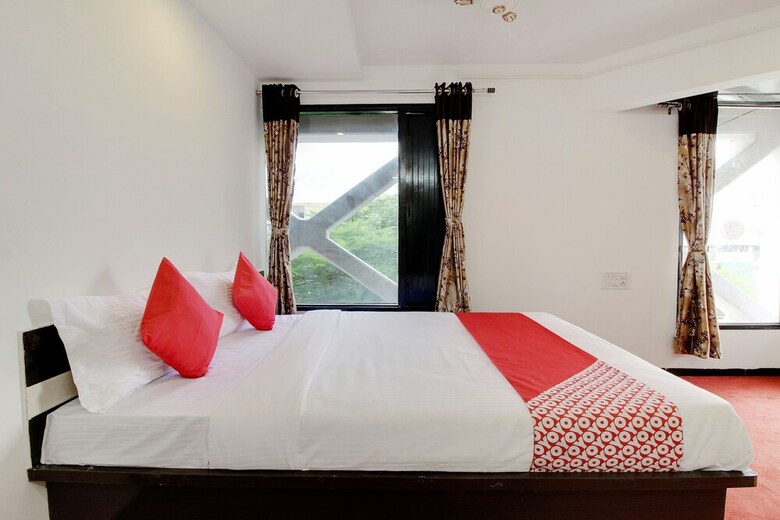 Oyo 46833 Hotel  Sai Chatra