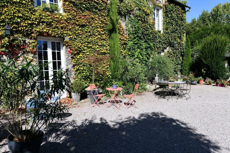 Hotel La Vall�e Du Launay
