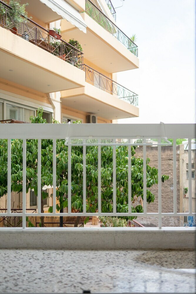 Apartamentos Daydreamers Flat Staircase To Neos Kosmos