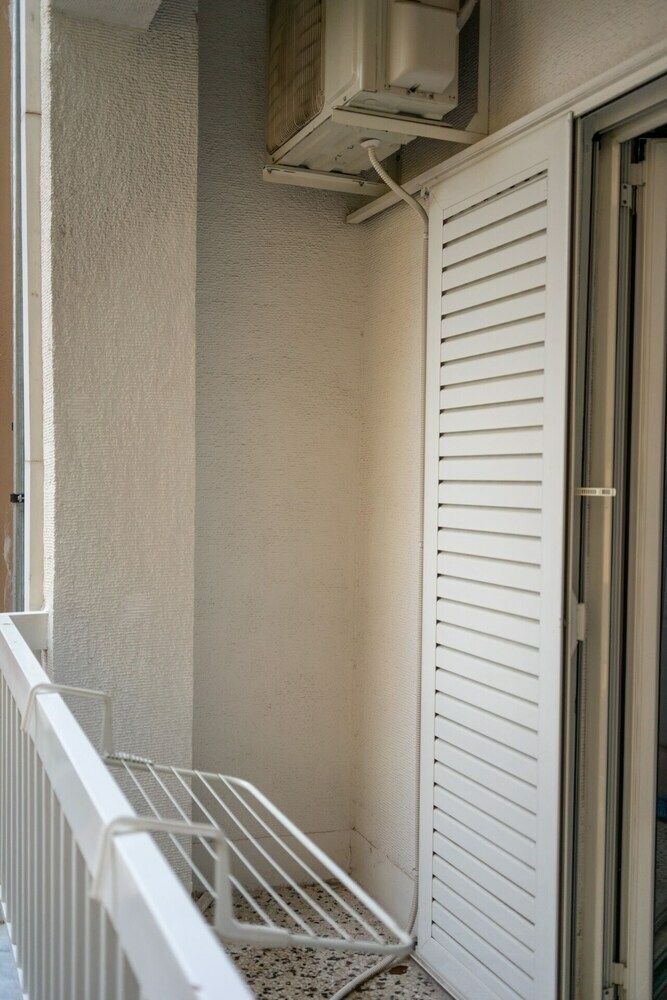 Apartamentos Daydreamers Flat Staircase To Neos Kosmos