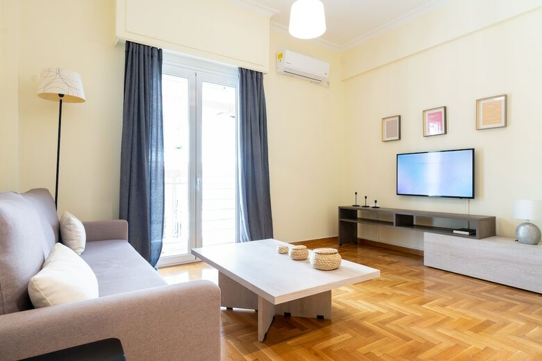 Arvali Glamorous And Quiet Apartment