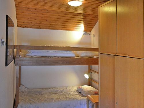 Spacious Apartment In Niedersfeld Near Lake