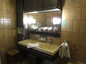 Ruchti's Hotel & Restaurant