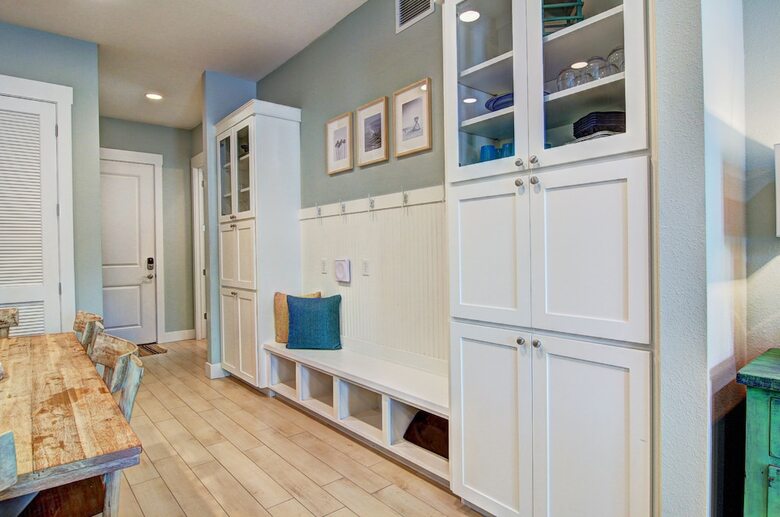 Cinnamon Shore- Coastal Access Tc 3104