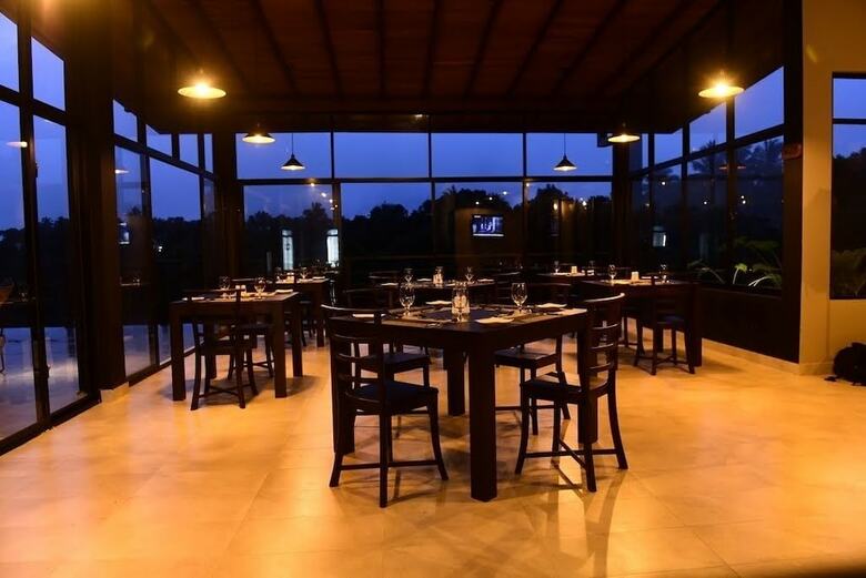 Hotel Pine Hill Residence