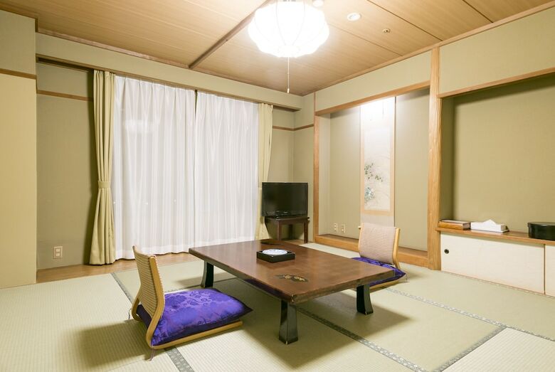 Isawa Tokiwa Hotel
