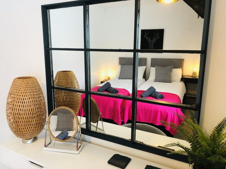 Nomi Homes - Topsham
