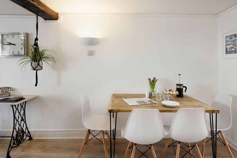 Nomi Homes - Topsham