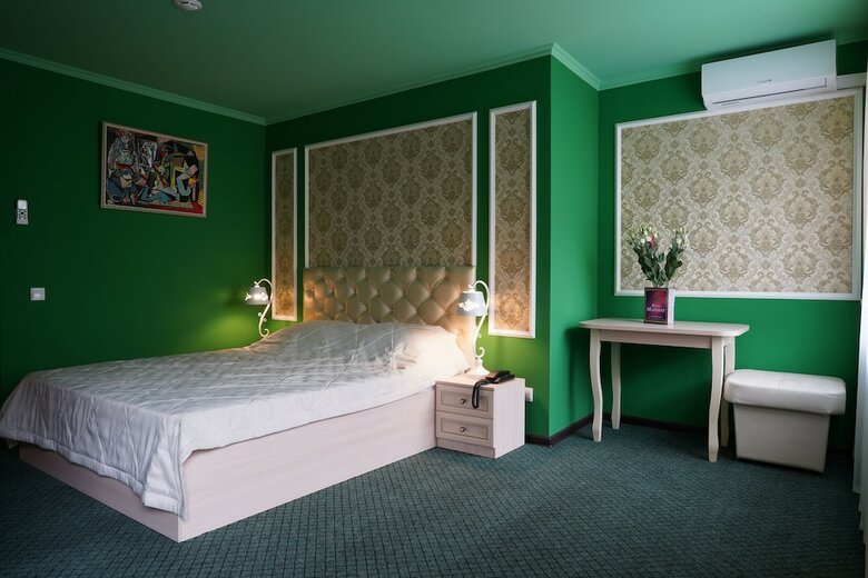 Makhall Hotel