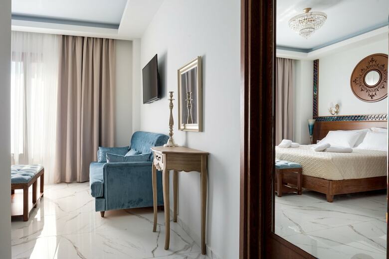 Hotel Vener Luxury Suites