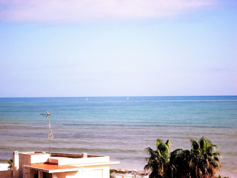 Apartamentos Paseo Maritimo Frontal Lek